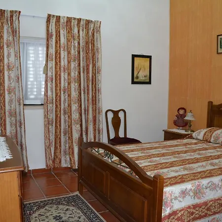 Casa Antiquada Nyaraló